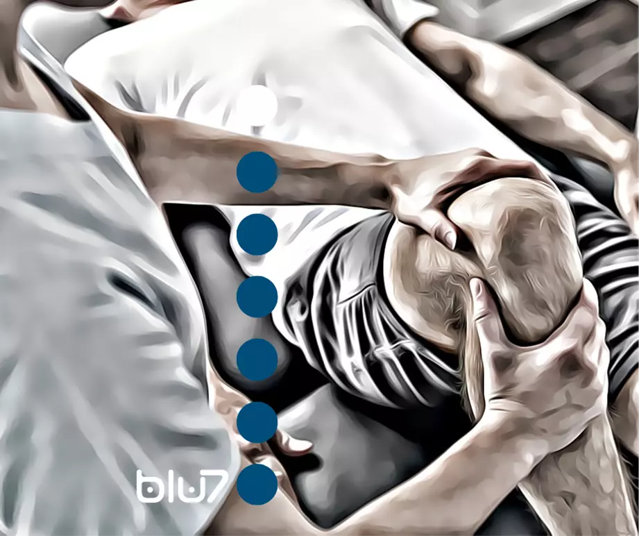 Giornata Mondiale; Fisioterapia; mani su un ginocchio;